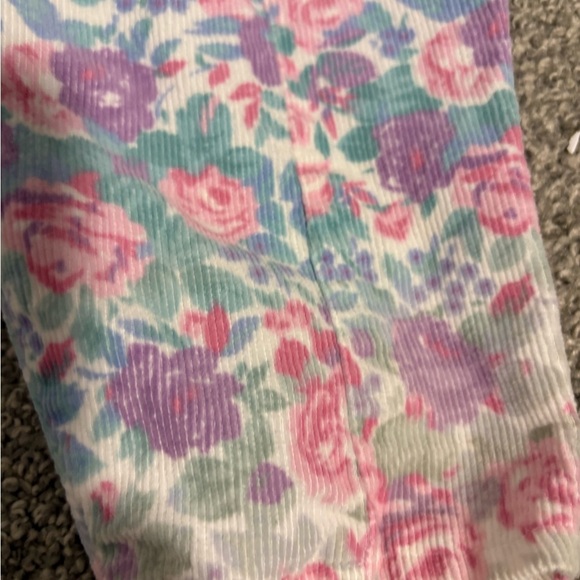 Vintage Floral Corduroy Overalls with Lace Details Girl's‎ Size 0-6 Months - Picture 4 of 5
